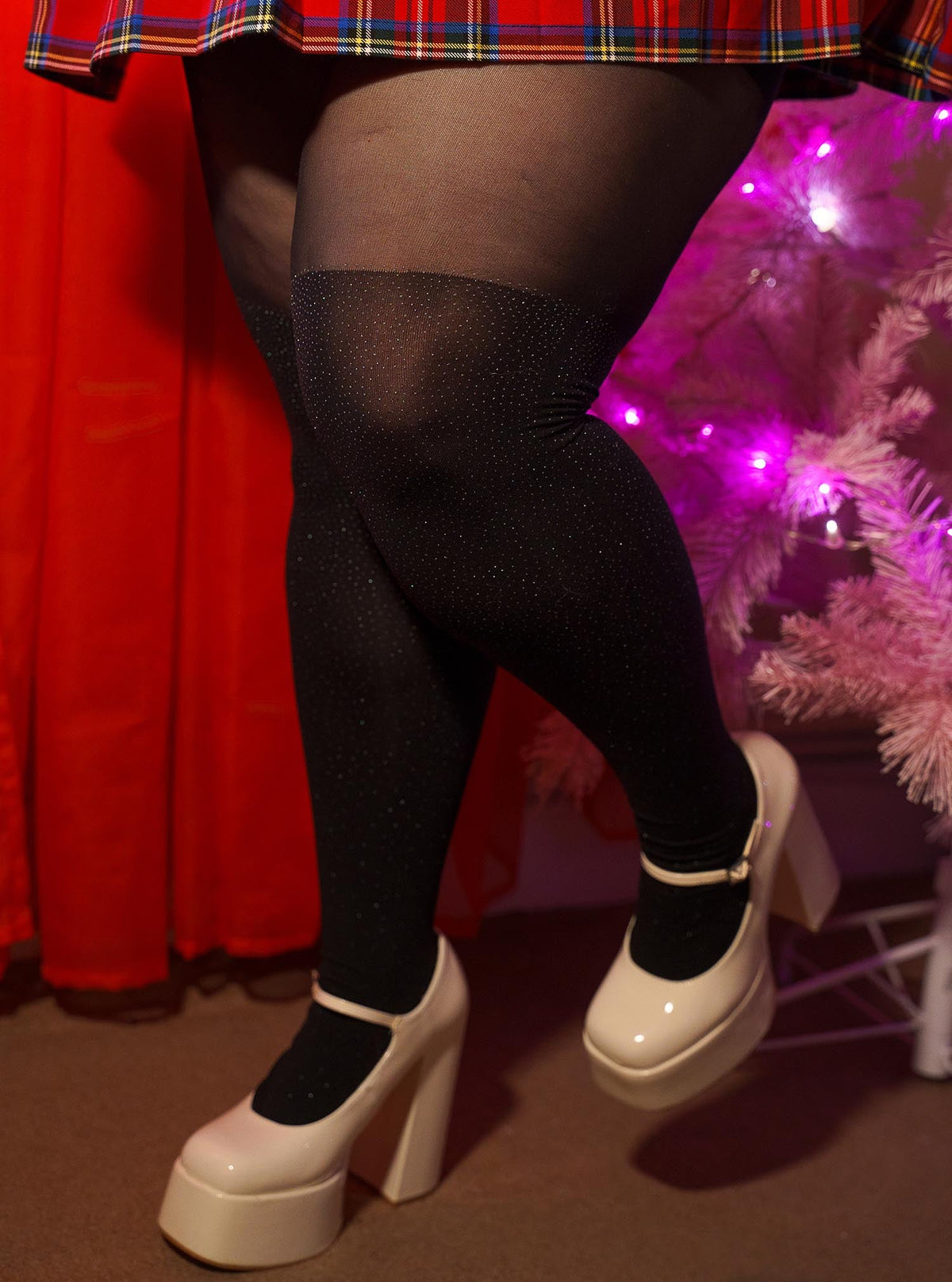 Thigh Voltage Strumpfhose