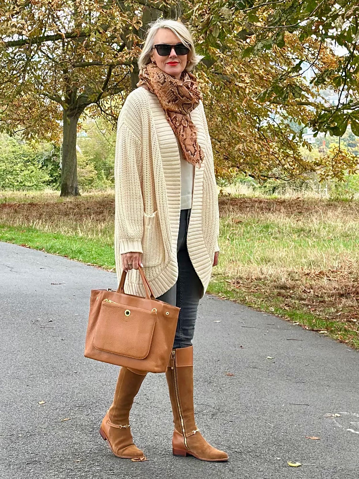Chunky Baumwoll-Strickjacke – Creme