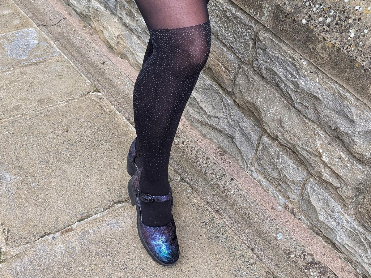 Thigh Voltage Strumpfhose