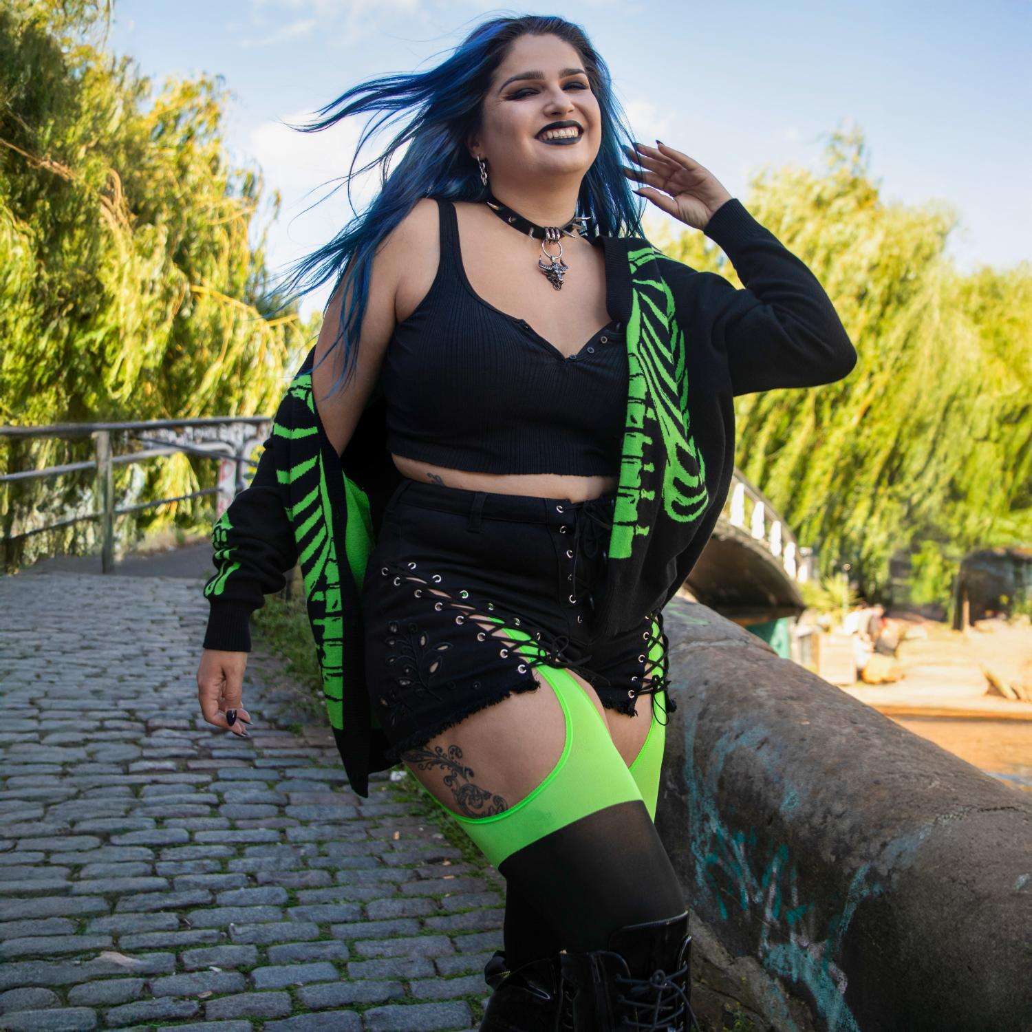 Neon-Strumpfhose in Strumpf-Optik – Wicked