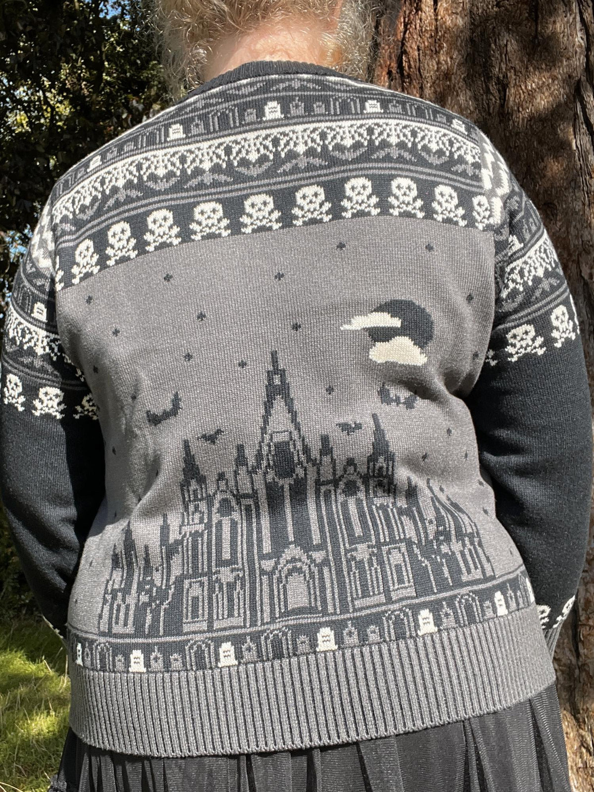 Fair Isle Pullover – Haunted House – Schwarz/Grau