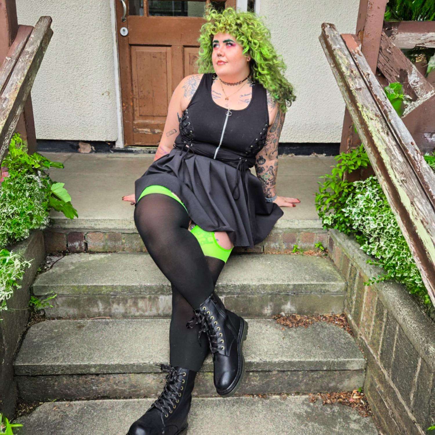 Neon-Strumpfhose in Strumpf-Optik – Wicked
