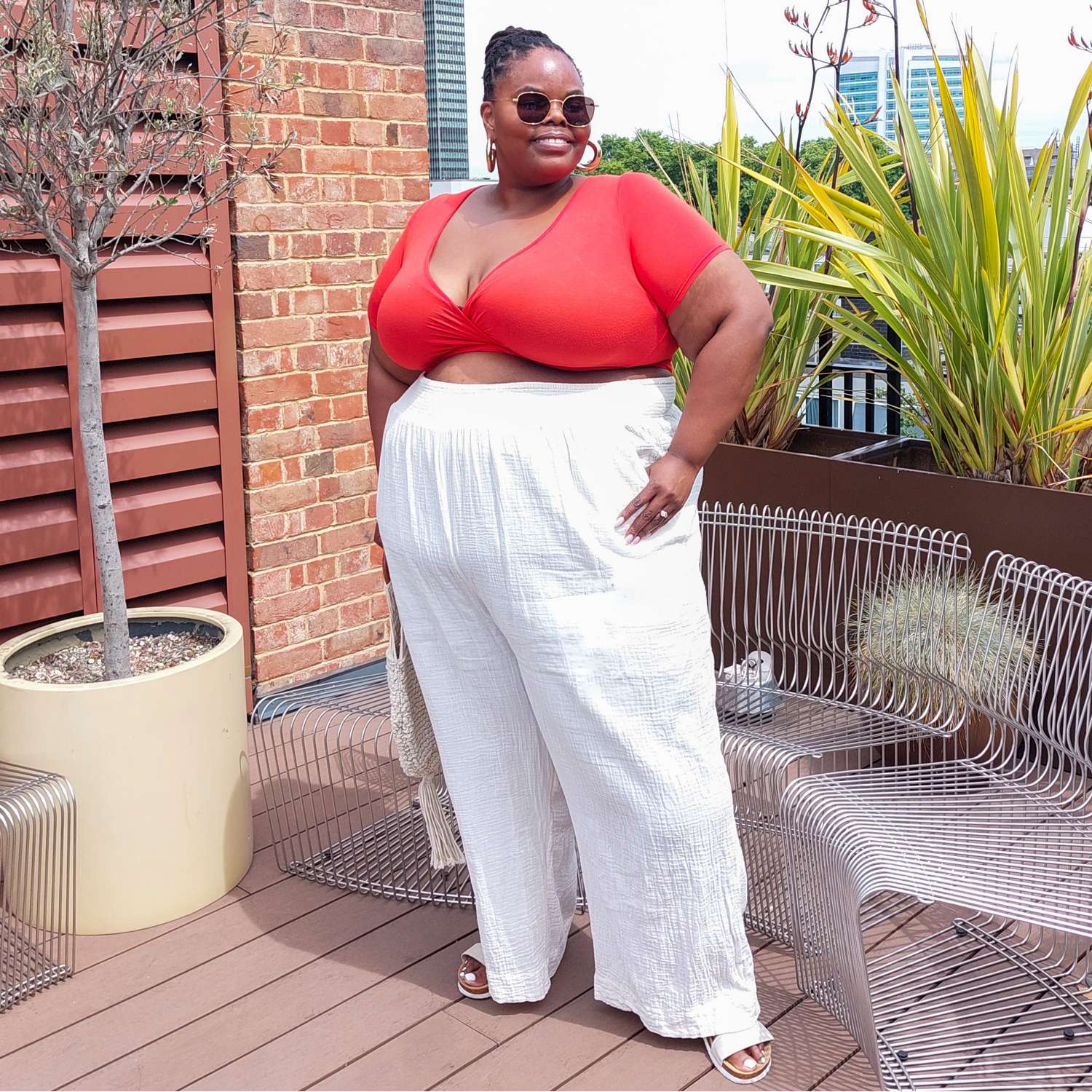 Noor Weite Hose aus Baumwoll-Musselin – Creme