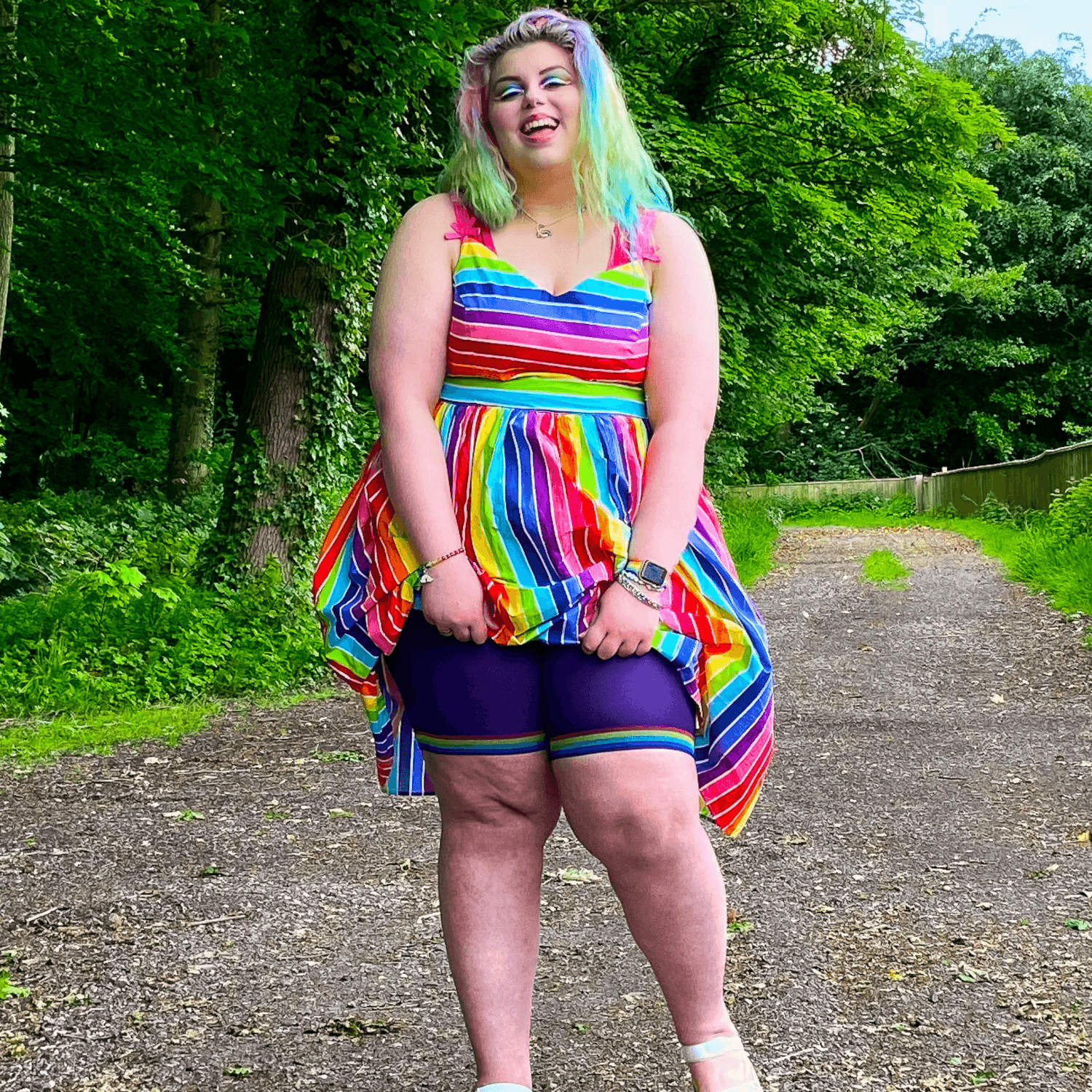 Stay Cool Chub Rub Shorts - Pride - Menschliche Natur