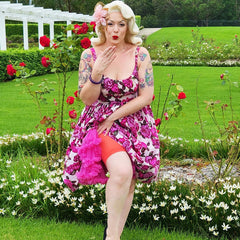 [Bettie - Größe D - 5'7"] 