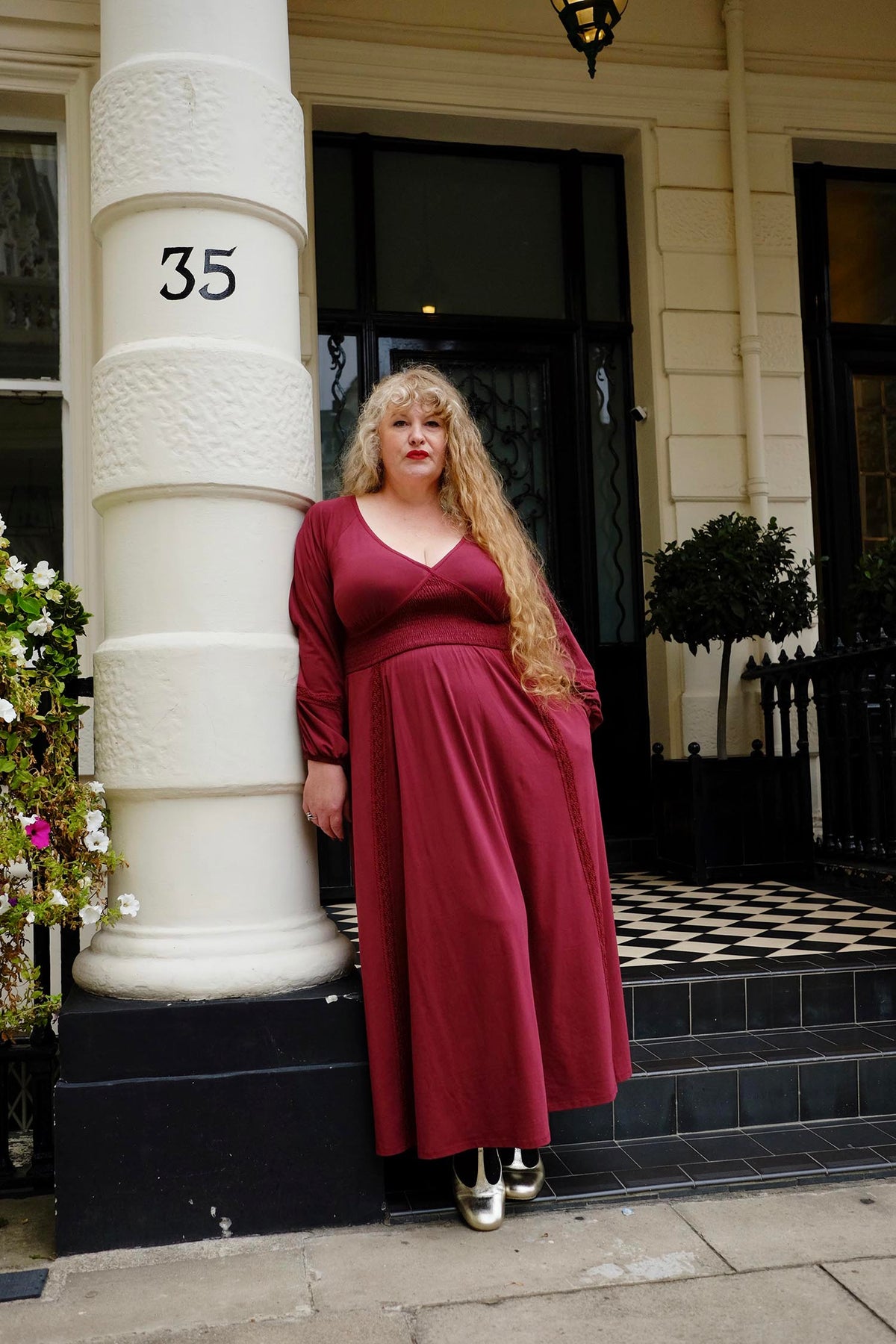 Skye Kleid mit Ballonärmeln und Spitzenbesatz - Burgundy