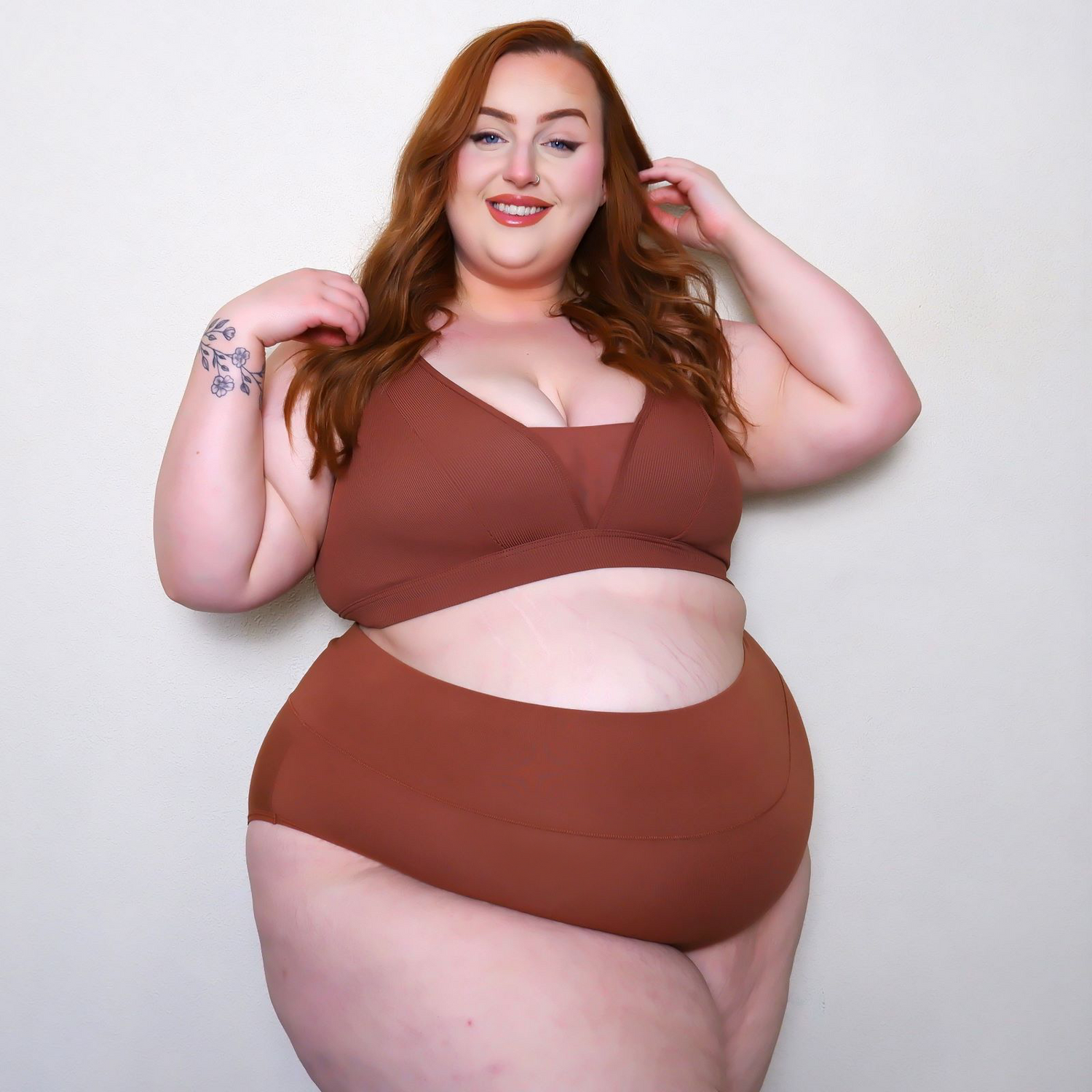 Lucy - Größe 6 - Reguläres Cup