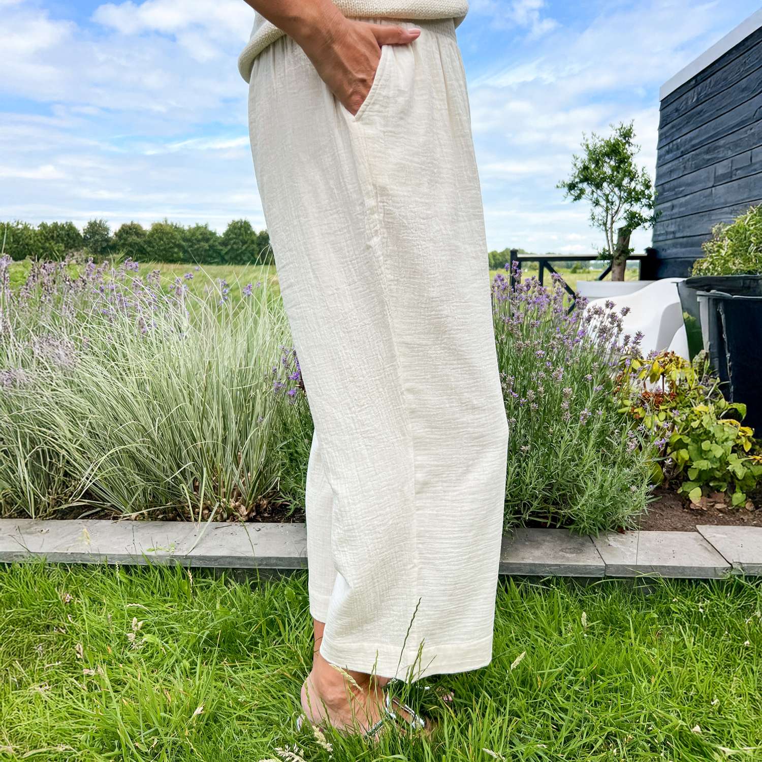 Noor Weite Hose aus Baumwoll-Musselin – Creme