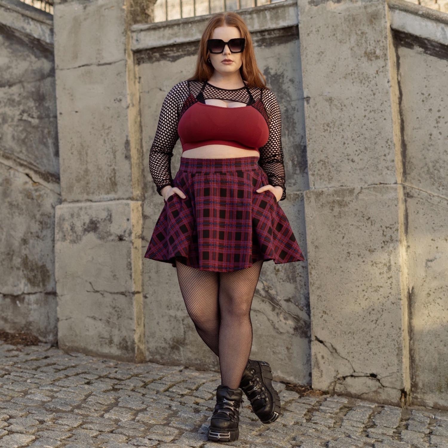 Netz-Top - Alanis - Weinrot