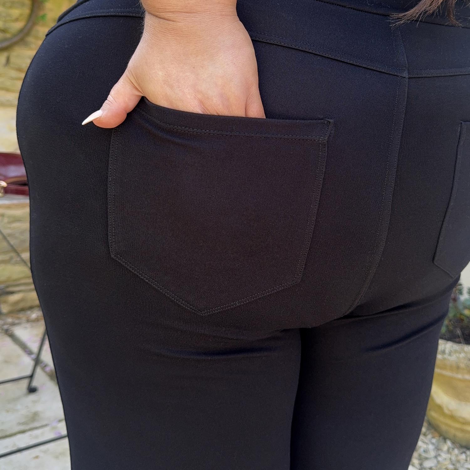 Shannon - Size G