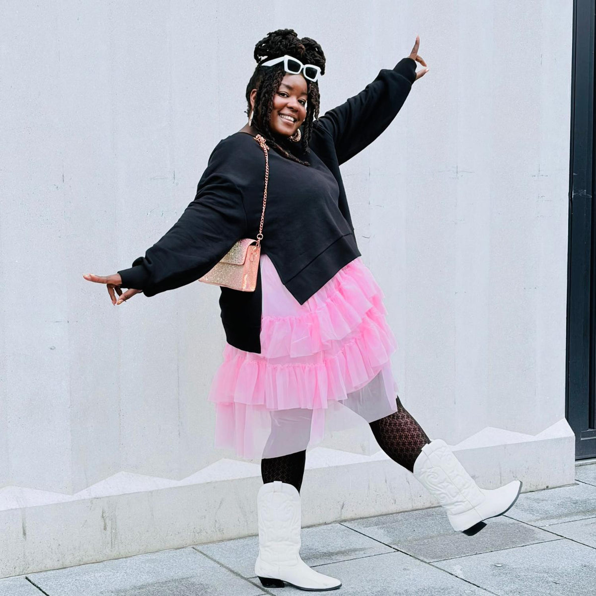 Teni - Size F