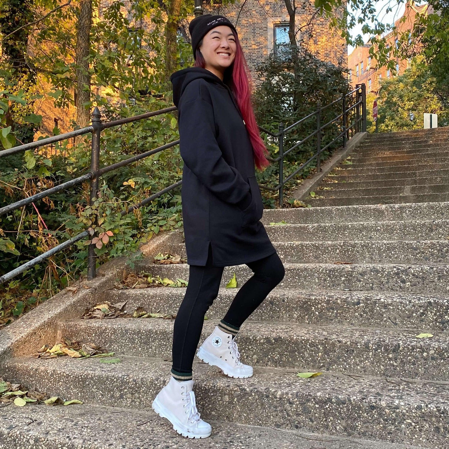 Longline Hoodie i ekologisk bomull - Svart